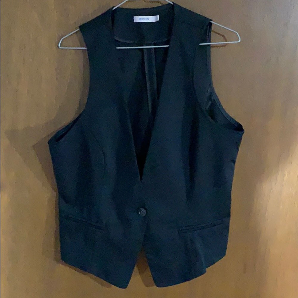 Black Vest